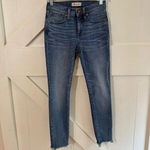 Madewell 9” High-Rise Skinny Cropped Denim Jeans Fray Bottom Ankle Size 25